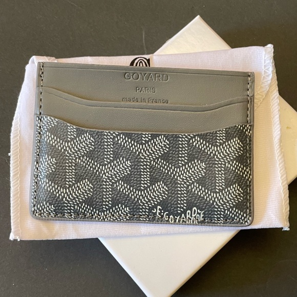 Fashion Gray Card Holder Multi Print Multiple Card Slots - Picture 1 of 4